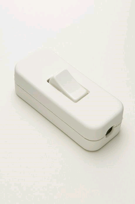 Jeani 2A In Line Switch White 