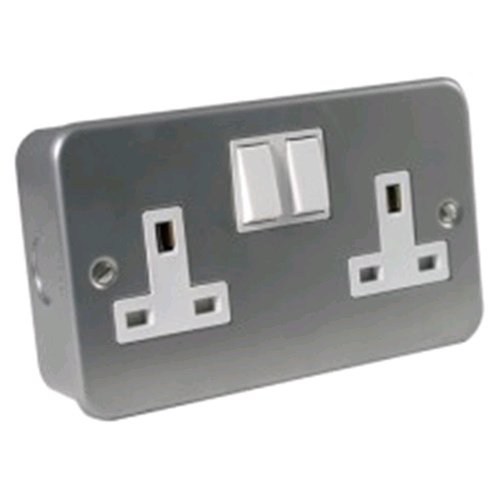 Niglon Metal Clad 2gang Switched 13amp Socket