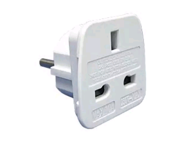 Home Hardware Travel Adaptor Single UK to Europe HHBP1667