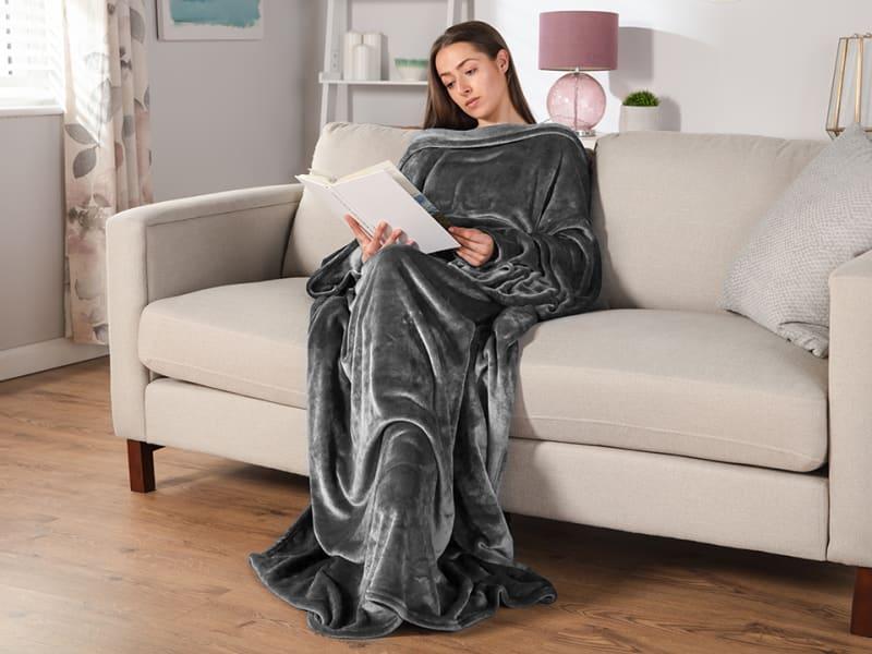 Carmen Heated Wearable Washable Blanket