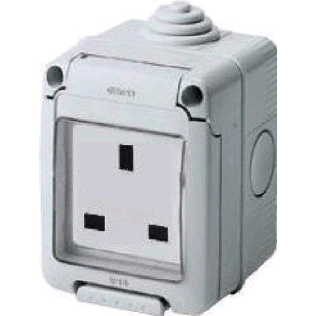 Gewiss 13A 1Gang Socket IP55 (EMG012) 