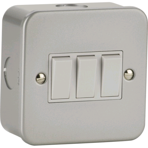 Niglon Metal Clad 3gang 2way Switch